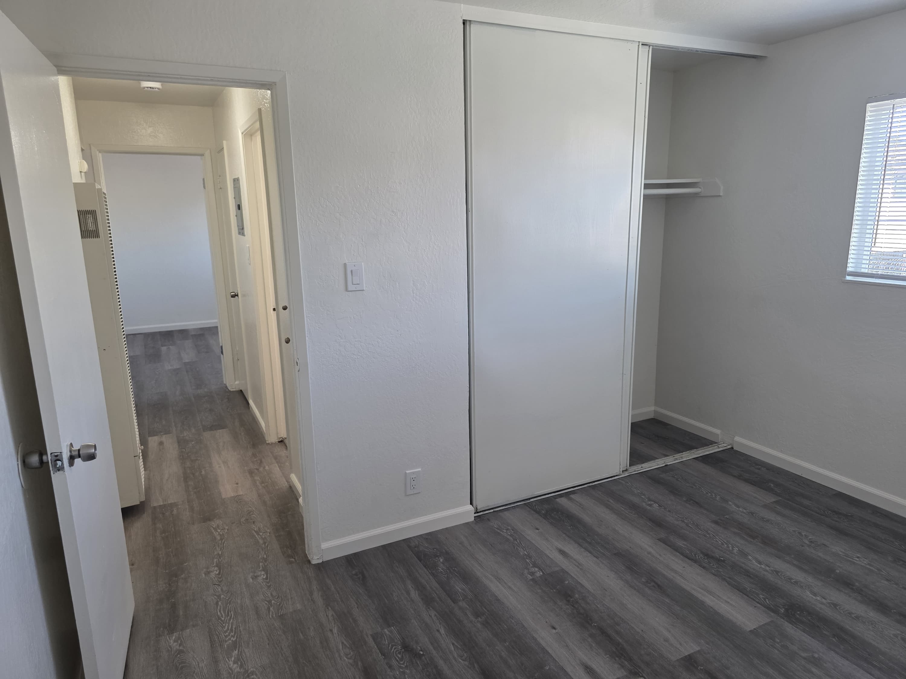 27070 Manon Avenue - 6A - 3f9348f32dc84bd6ac77c378b8caa881.jpg