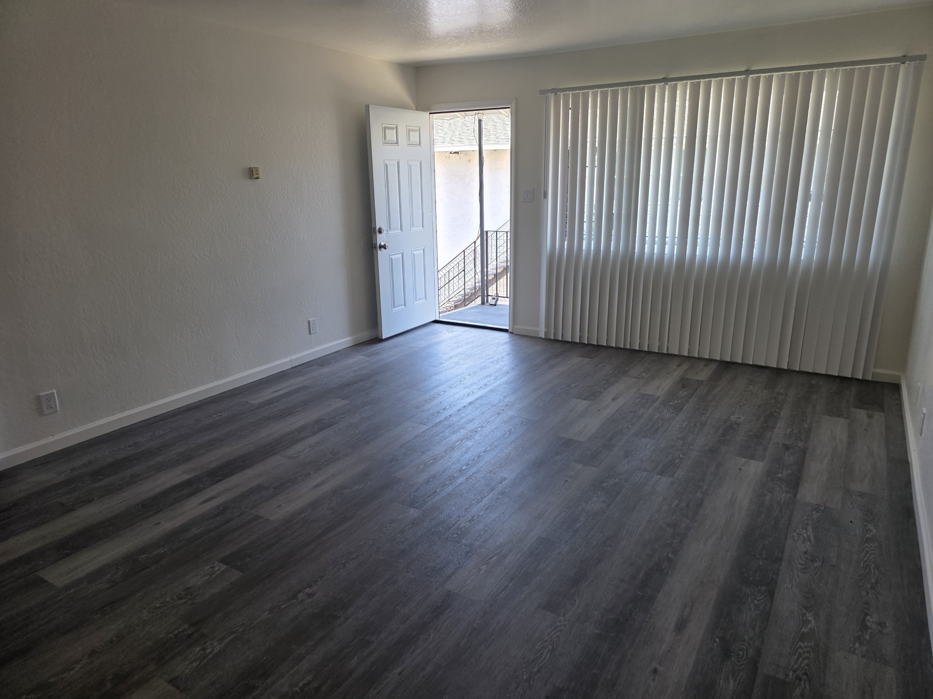27070 Manon Avenue - 6A - a6d56437695e4b6f8cc42429944e79cd.jpg