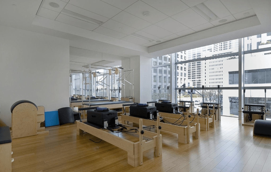 301 Mission Street - f00c3785781c4a0cbedc9720b6da2bca.png